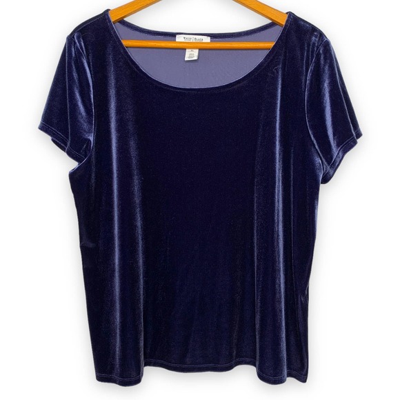 White House Black Market Tops - WHITE HOUSE BLACK MARKET women's blue velvet crewneck short sleeve t-shirt SZ XL